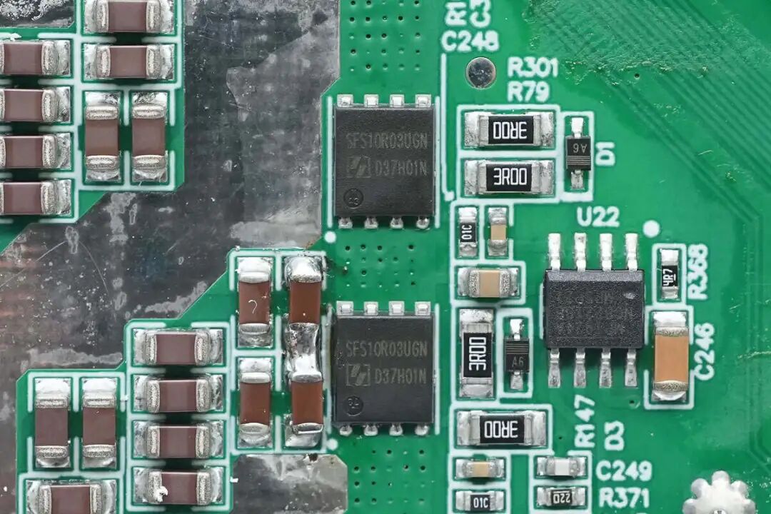 这使得市场对其在半导体行业的表现有较高期待
